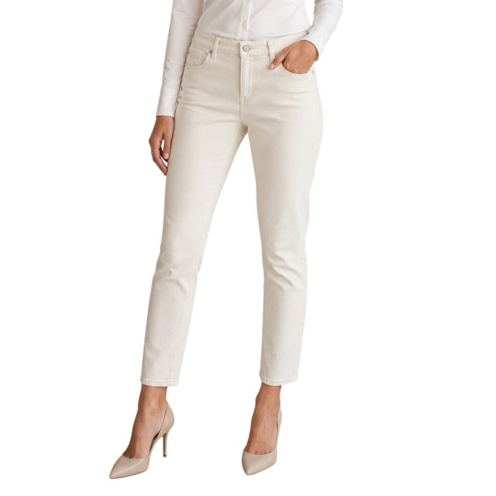 7‎ For All Mankind White Straight Leg Jeans Women's 28